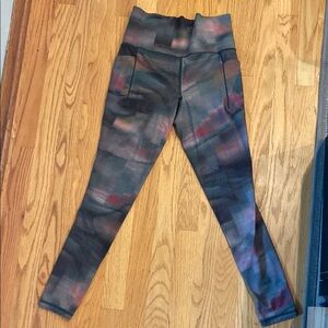 Athleta Red and Gray Printed Leggings with pockets
